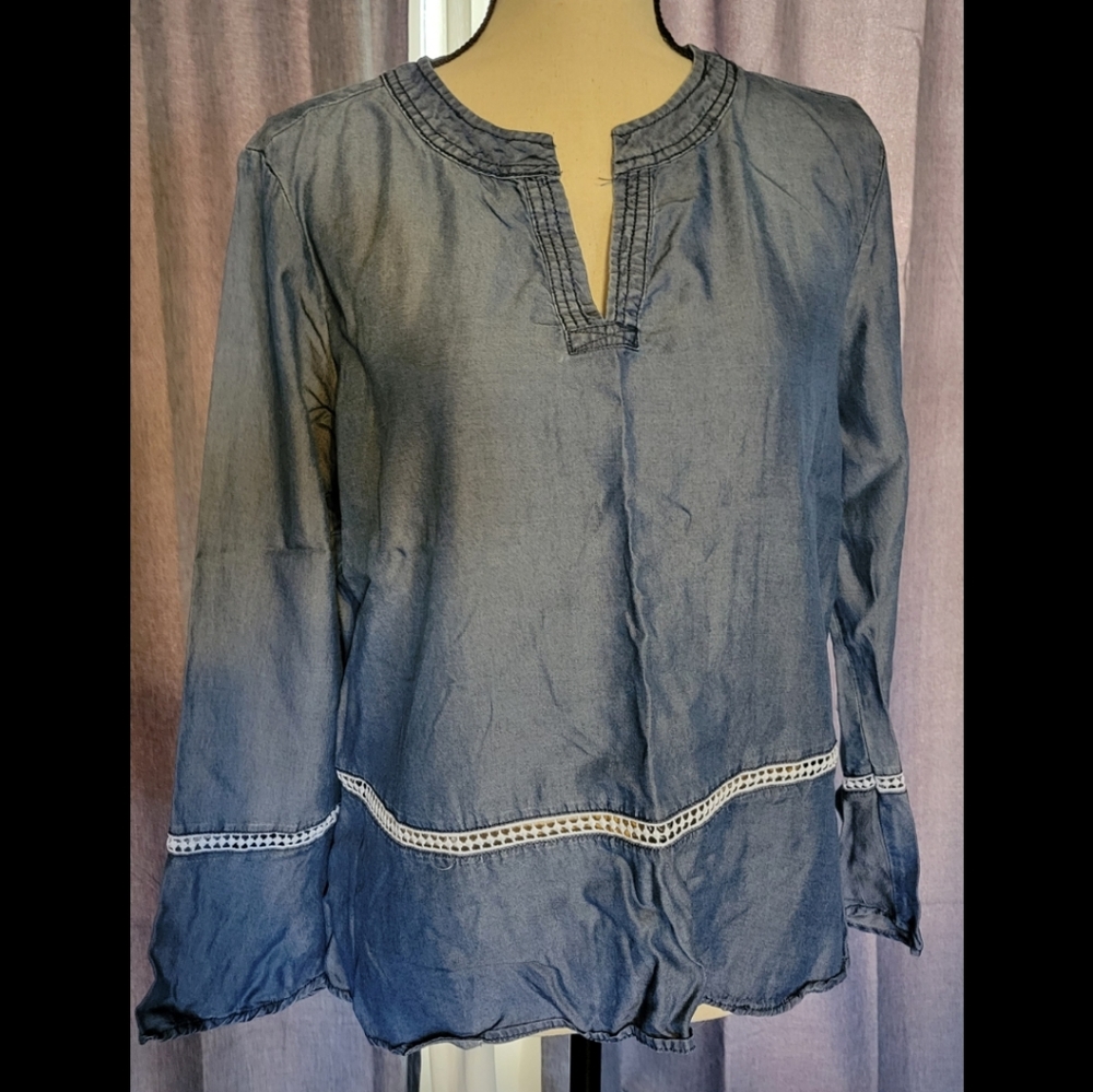 Women's top/blouse